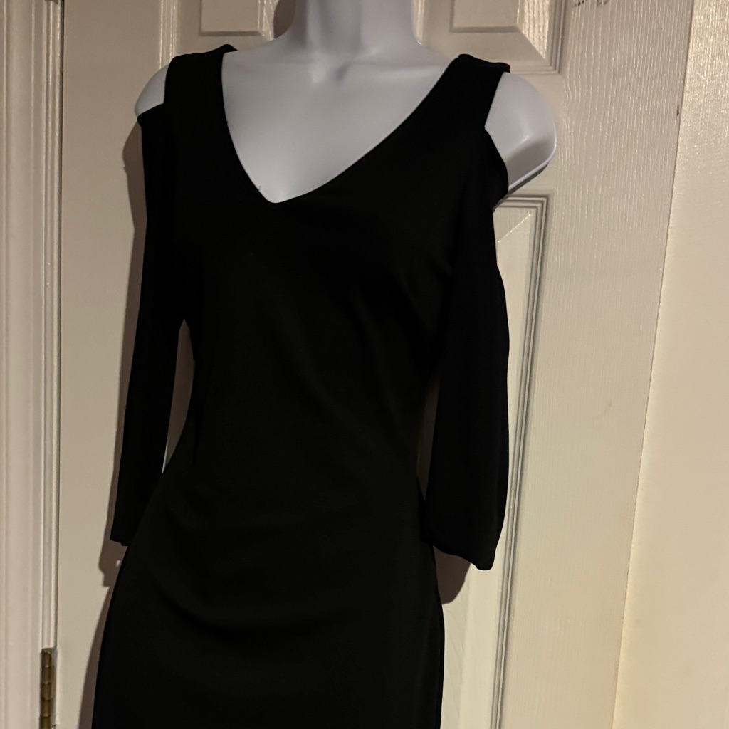 Bebe Black V-Neck Midi Dress